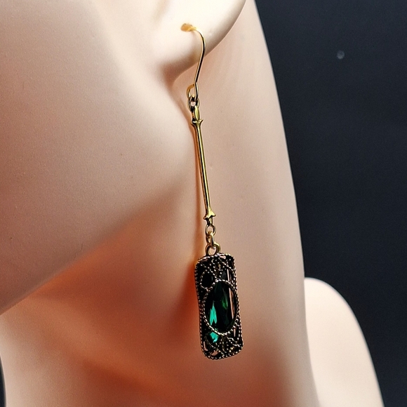 Vintage-Style Emerald Green Dangle Earrings | Art Deco Filigree Drop | 2.5” Long - Picture 2 of 5